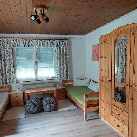 Haus Gruenwald Apartment Gosau Bagian luar foto